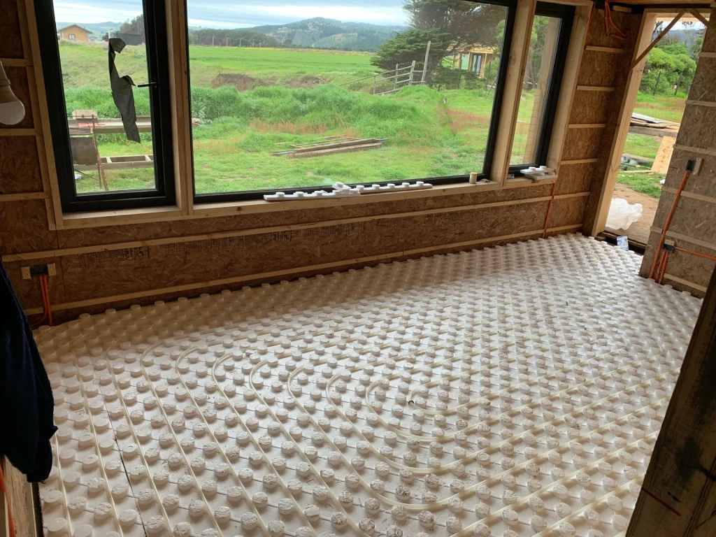instalación de piso radiante en una casa